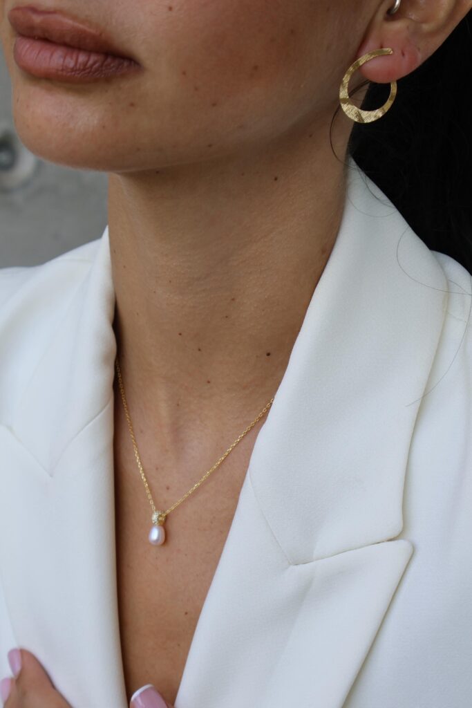 Collar Plata/Baño Amarillo Perla/Valier con Circones